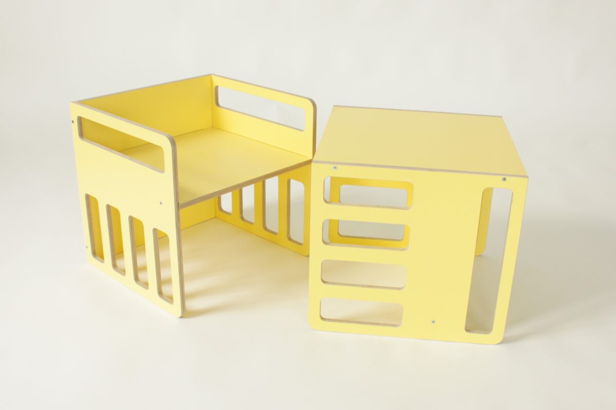 Montessori Tisch und Stuhl